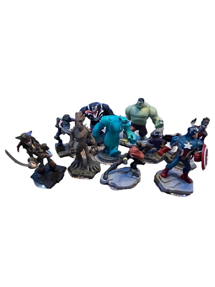 Lot 10 Disney Infinity Figures
