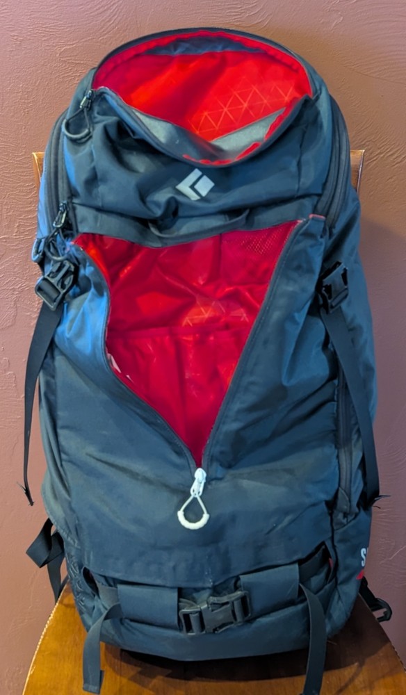 Very Lightly Used Black Diamond Jet Force Saga 40L
