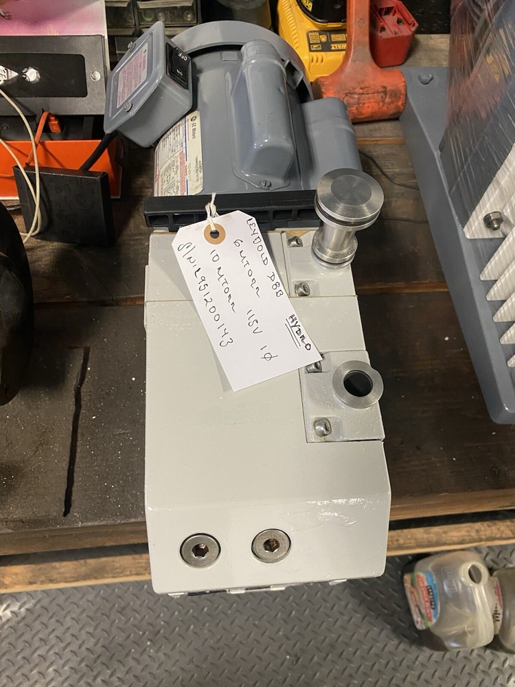 Leybold D8B Vacuum Pump