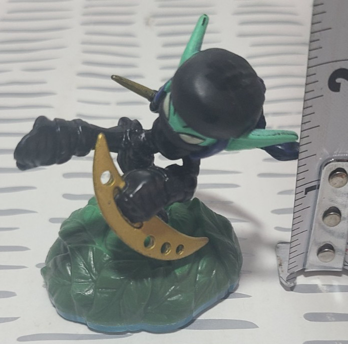 Skylanders Ninja Stealth Elf & Gill Grunt Figures