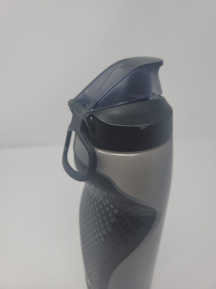 Nike Hypercharge Hyperfuel 32 Oz. Water Bottle Flip