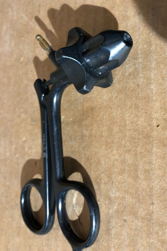 Karl Storz 2-06R ClickLine Insulated Handle