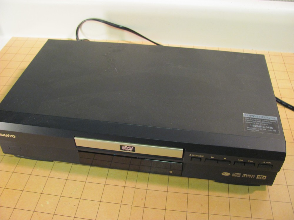 Sanyo DVD Player DWM-270 No Remote