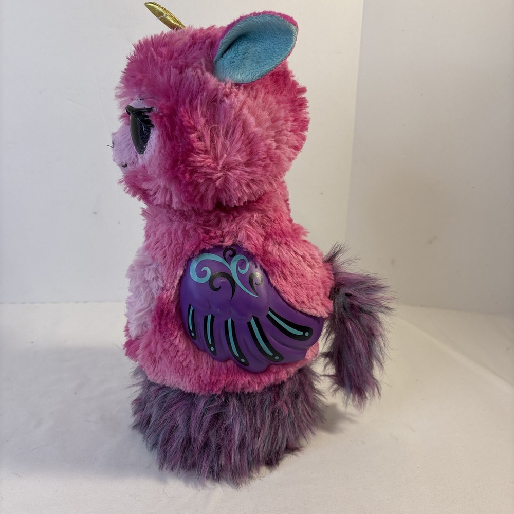 Hatchimals Llamacorn Neck Grows 32” Talks Eyes Light up Multi Pink Interactive