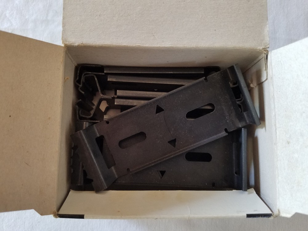 TMB105-X Raceway Metallic T-105 Mounting Bracket