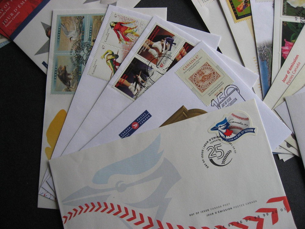CANADA 27 different FDCs from 2001 a nice group here! PLZ read description!