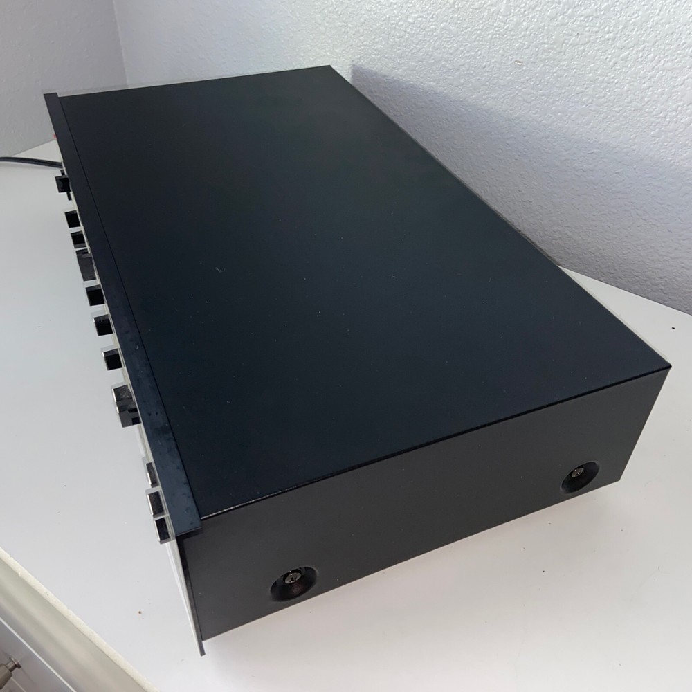 Pioneer 7 Band Equalizer Model GR-560