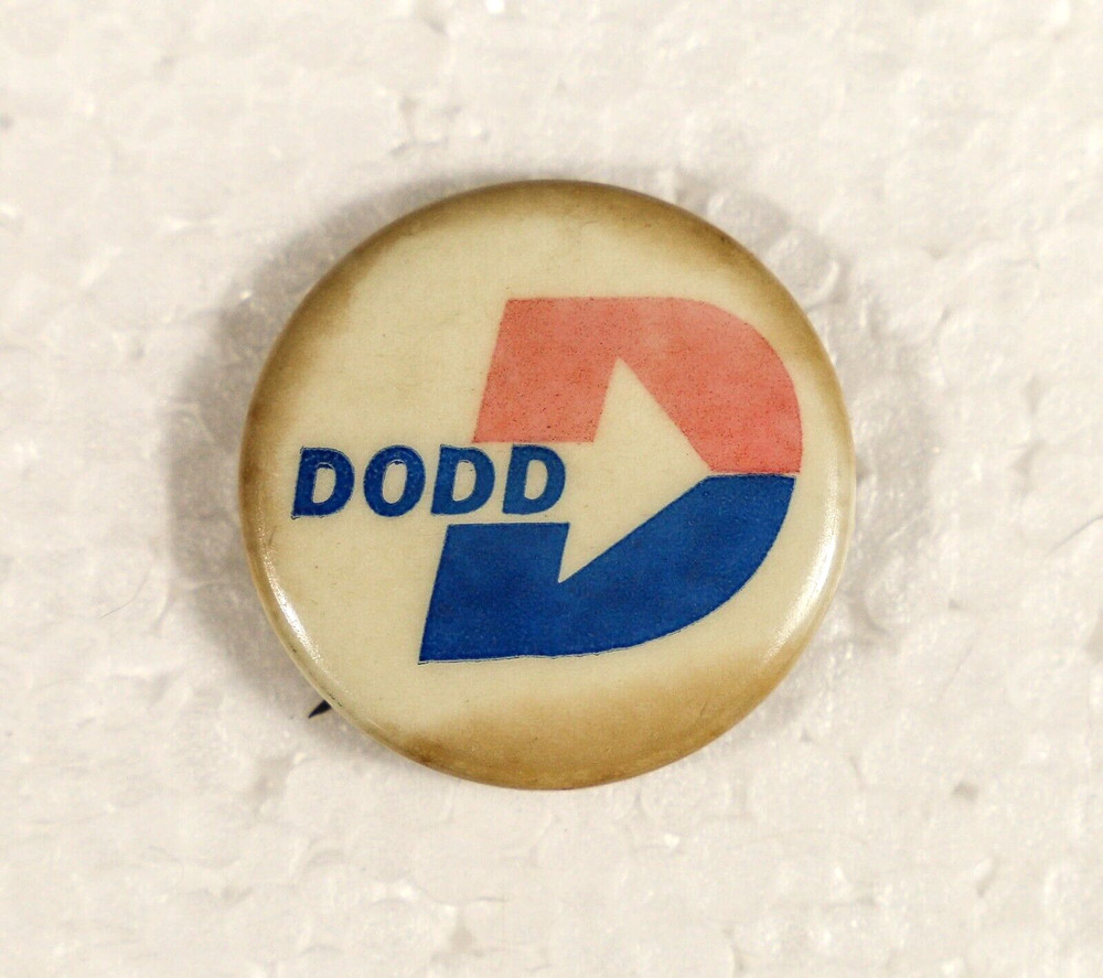 Christopher Dodd Pinback Campaign Button Connecticut Democratic Senator 1959-71