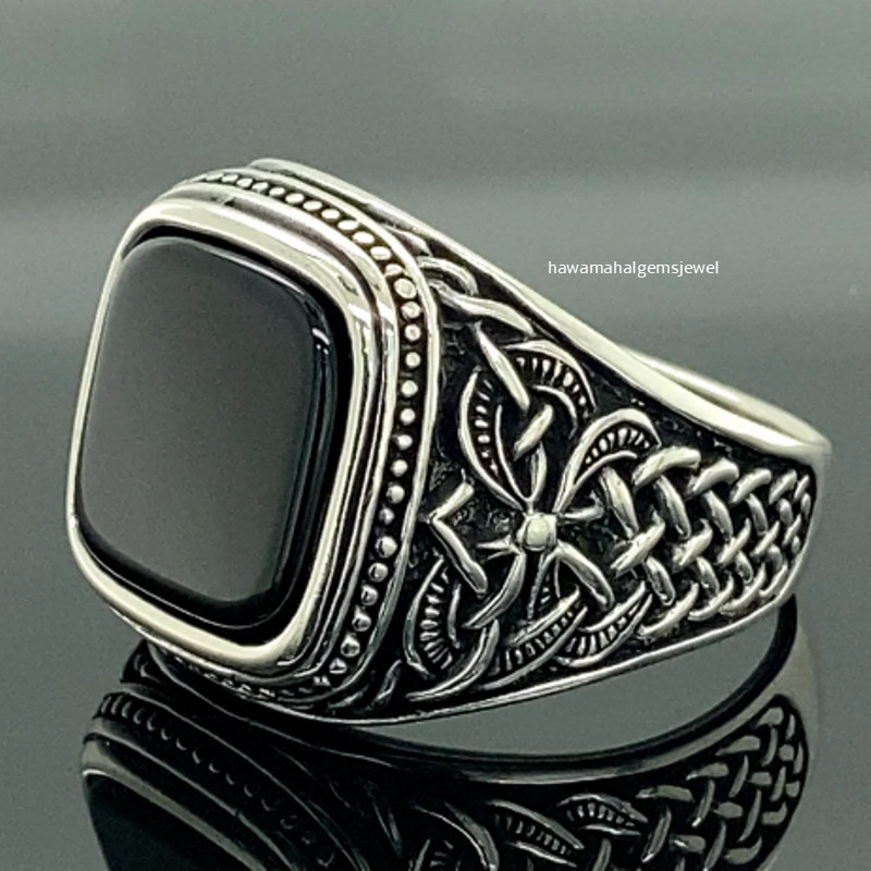 Solid-925 Sterling Silver Handmade Gemstone Black Onyx Unique Beautiful Men Ring