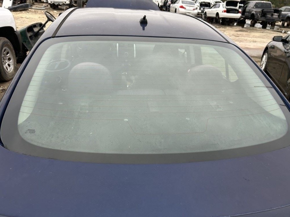 VERSA 2014 Keys/Latches/Locks 104750046