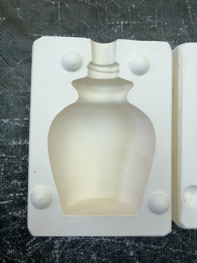 VINTAGE BOOTHE CERAMIC MOLD #576 JARDINIERE PUMP
