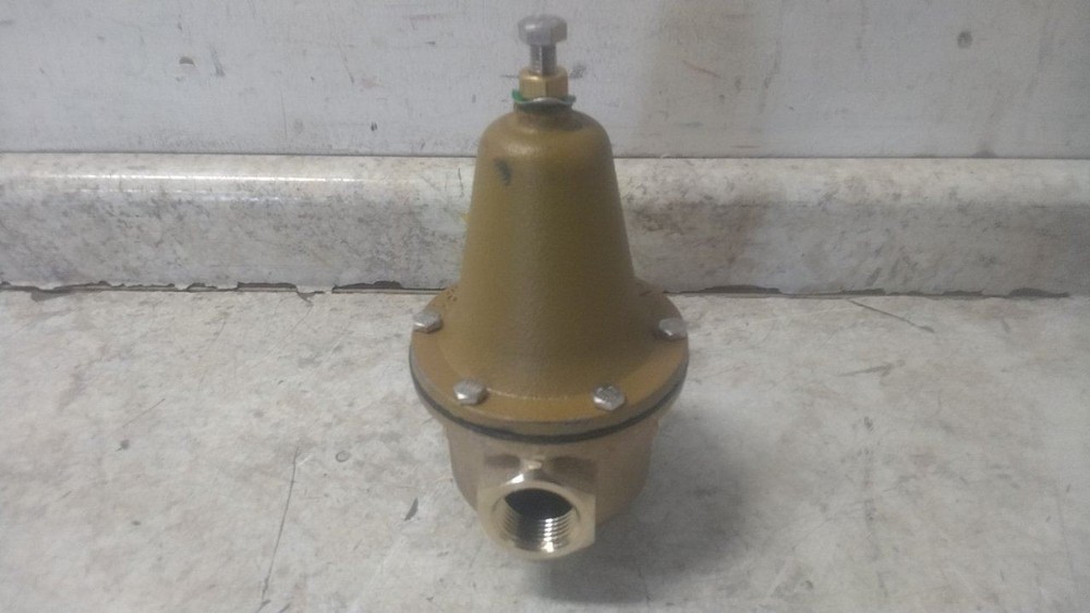 Watts 1 LF 223 1 In Inlet/Outlet FNPT x FNPT Water Pressure Regulator