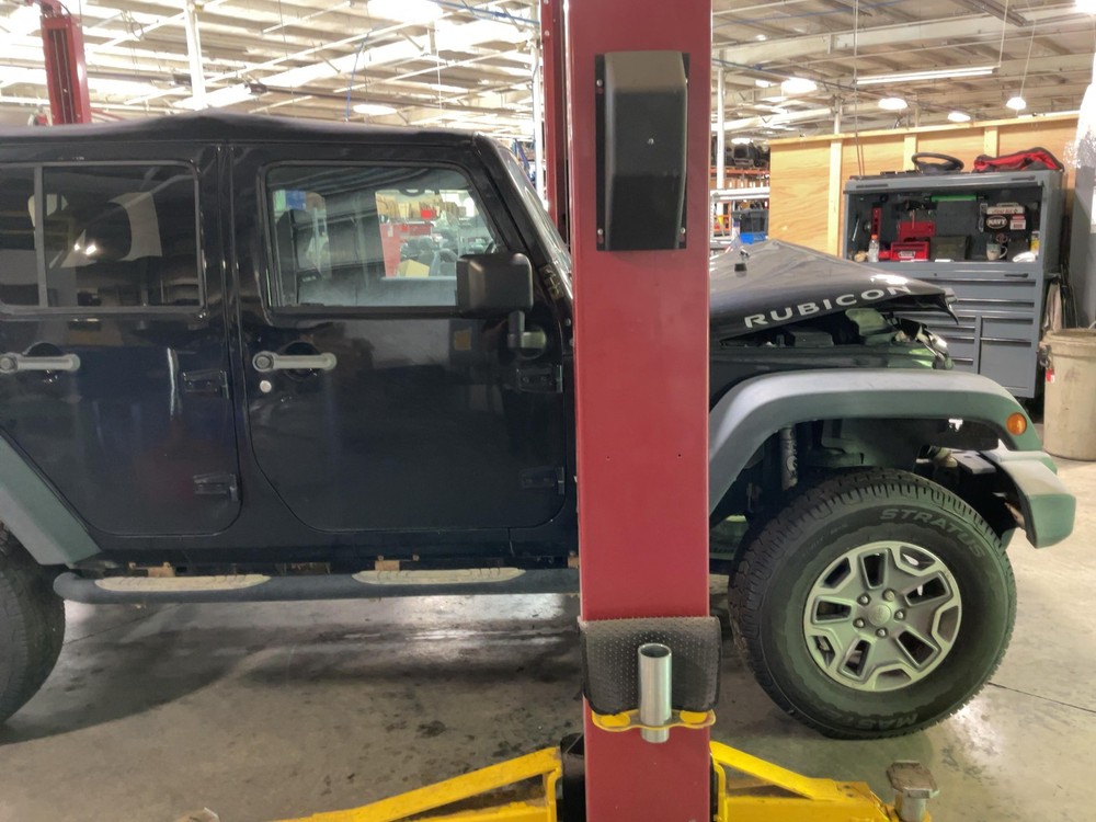Used Windshield Frame fits: 2015 Jeep Wrangler Grade A