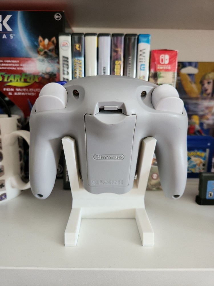 Nintendo GameCube WaveBird Controller Stand - 3d printed