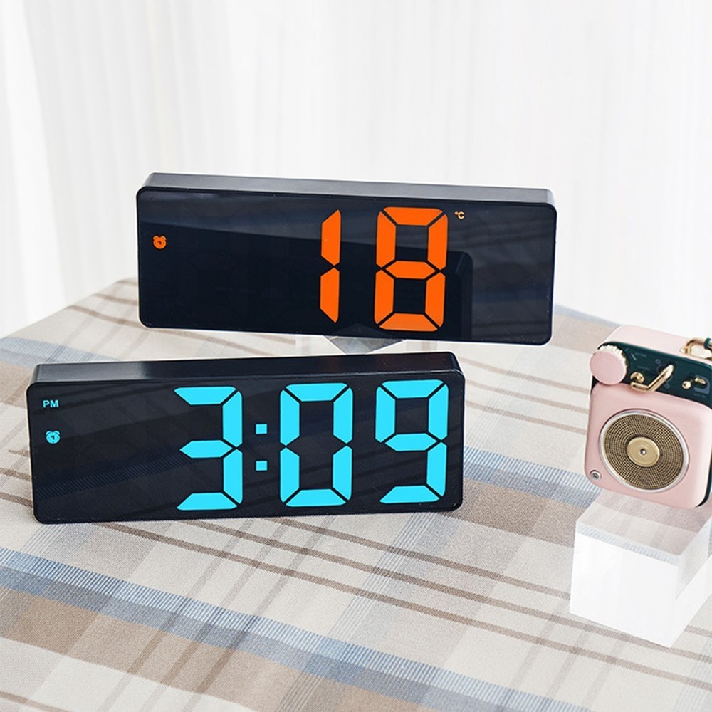 Electronic Clock with Comprehensive Features and Large Colorful Display