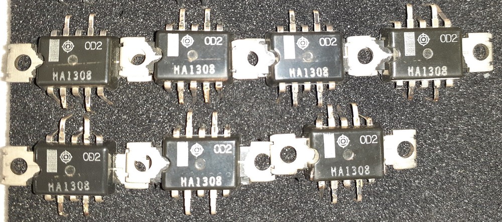 Hitachi HA1308 Amplifier Chip. NOS.