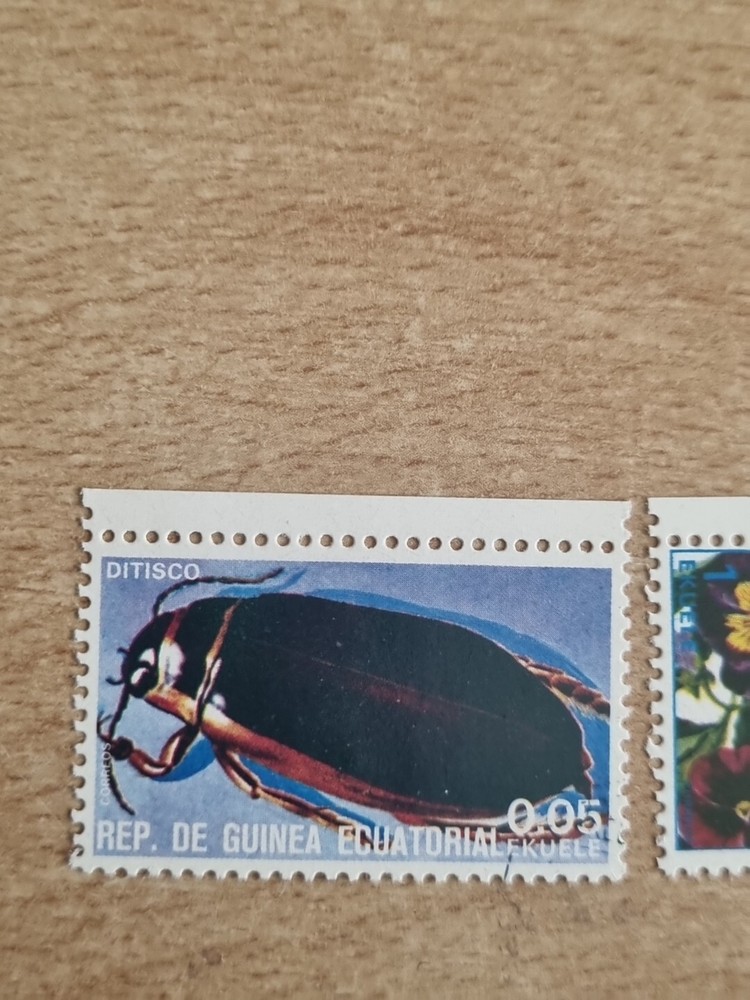 Rep. De Guinea Ecuatorial Stamps x2