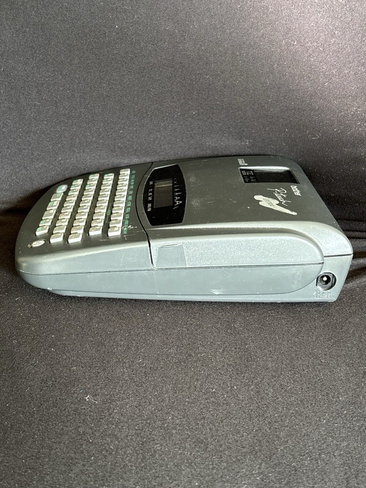 Brother P Touch PT-320 Label Maker Electronic Labeling System VTG 1993 Powers On