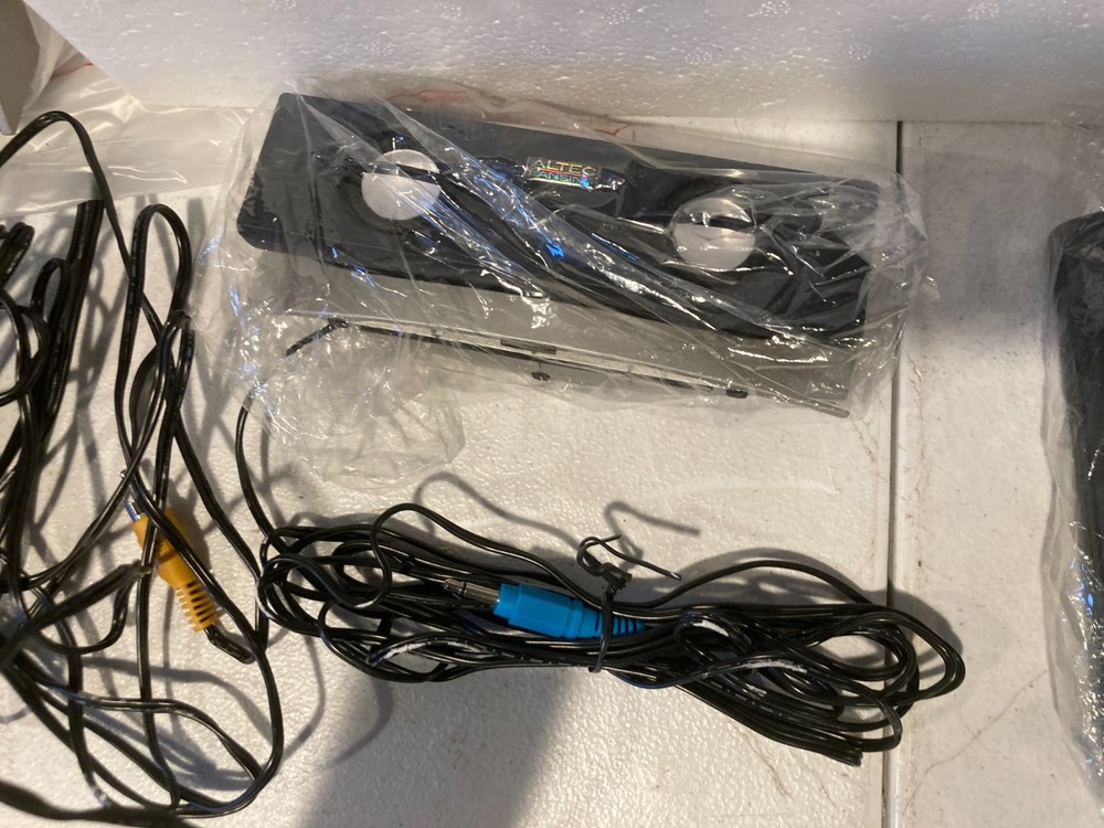 Altec Lansing ADA995 4-Piece Computer Speakers New Open Box UNTESTED