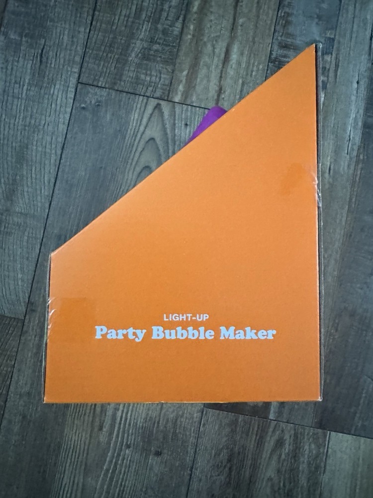 Sun Squad Light Up Party Bubble Maker
