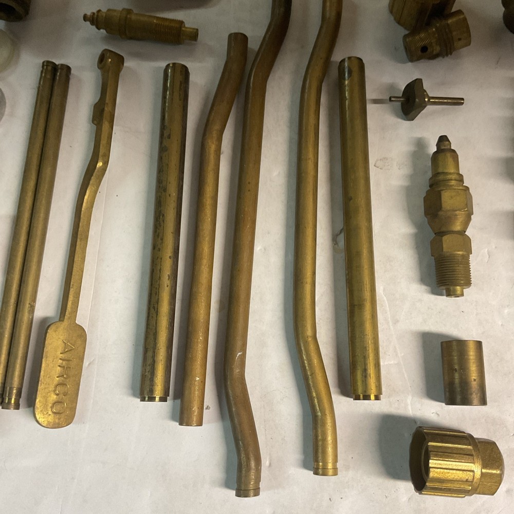 Various Vintage Torch Parts.￼