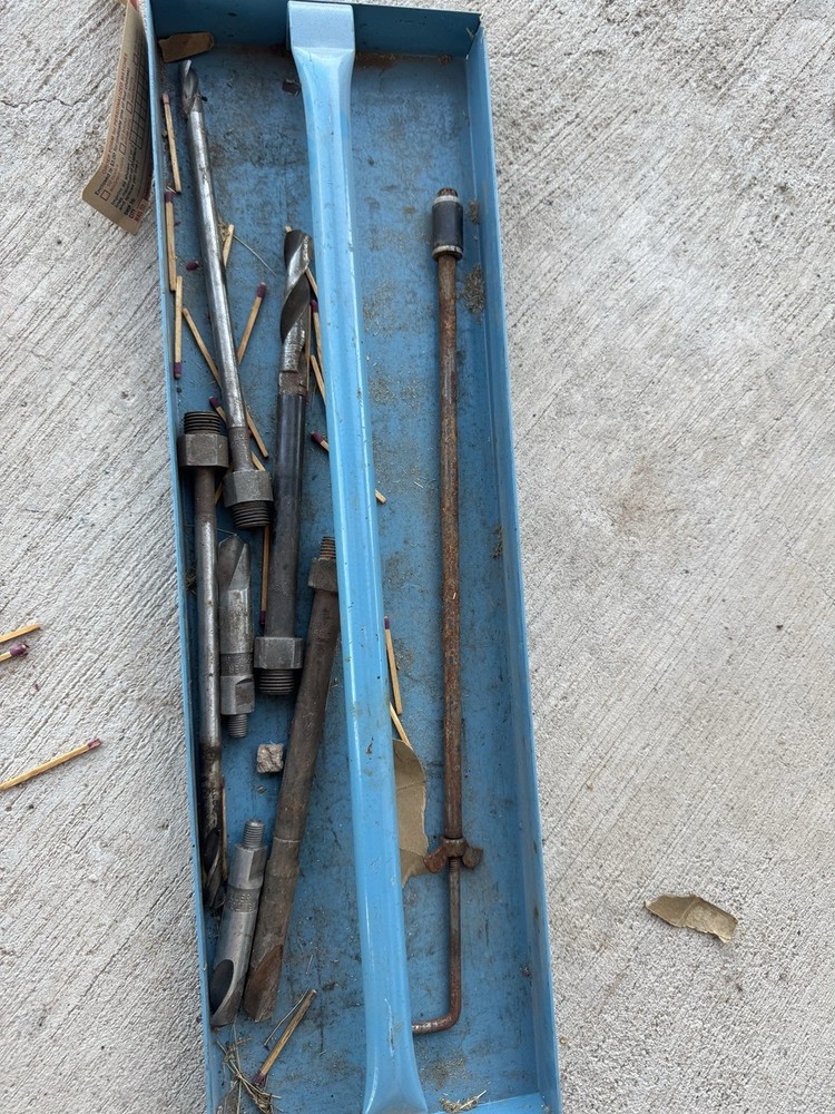Mueller Model D5 No. E4 Drilling Machine with Tapping Bits