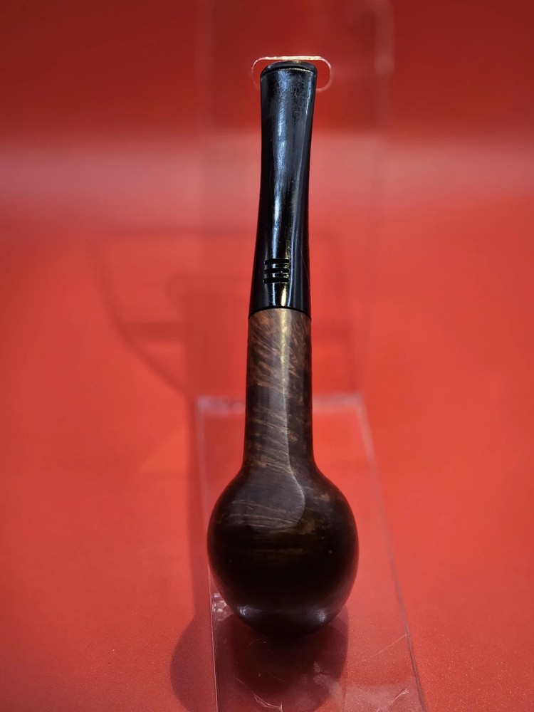 Vintage Estate Carey Magic Inch Pipe