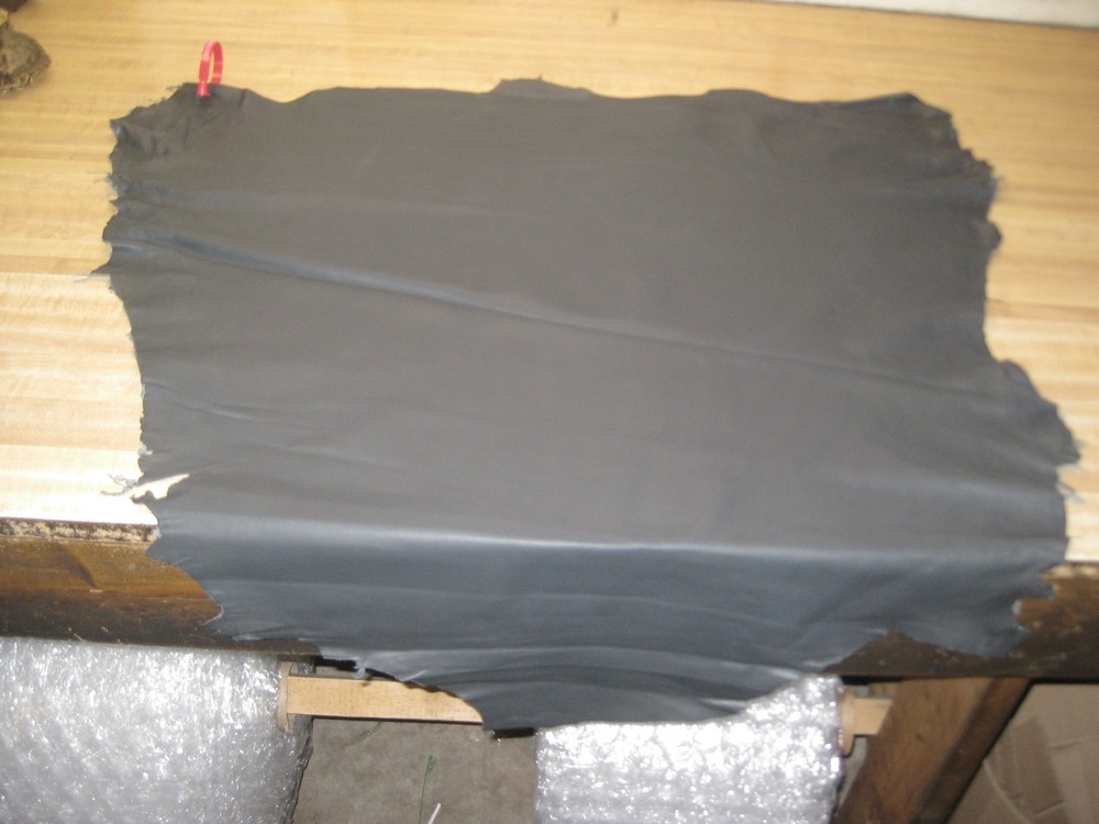 Top Grain Deer Leather Grayish Black # 00003087 ROW 3