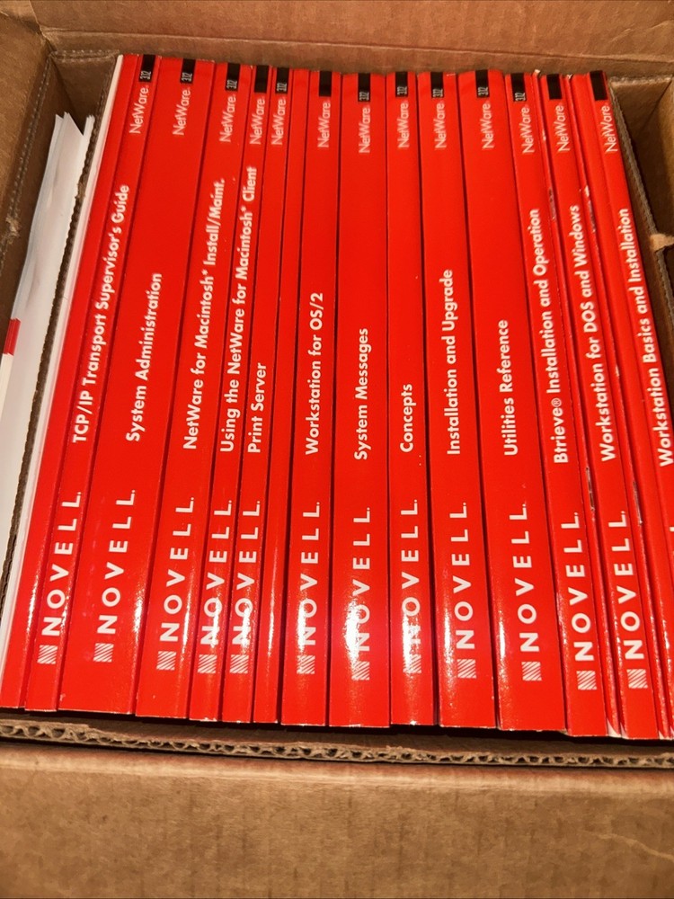 Novell Netware 3.12 ( Open Box ) Vintage