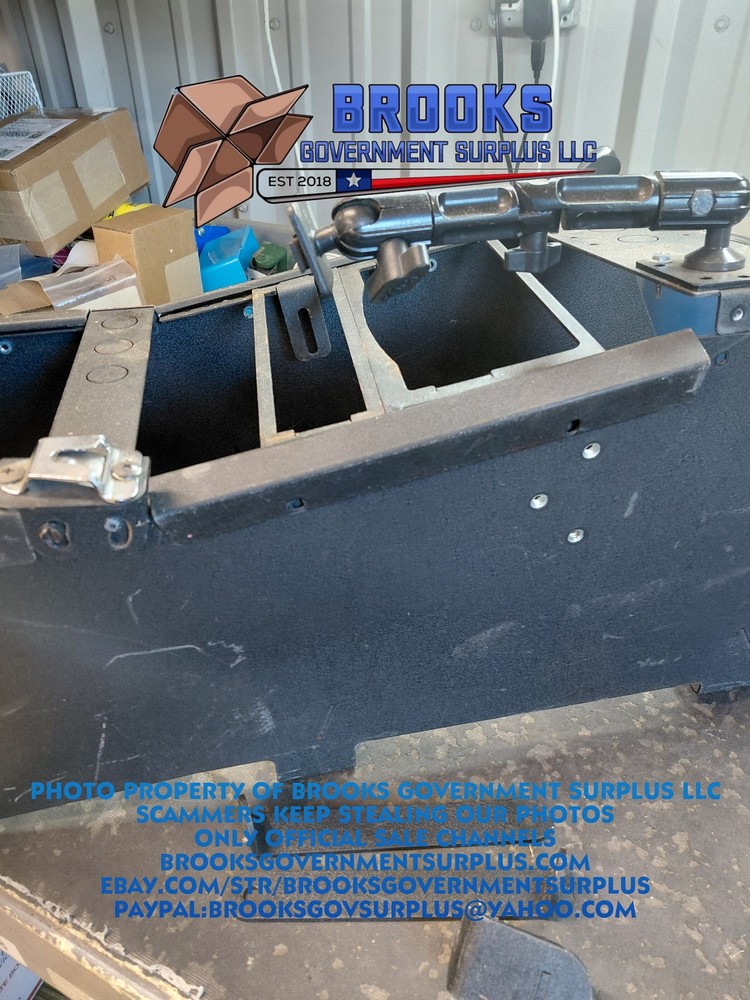 Premier Center Console for 2013-19 Ford Tarus or FPIS USED