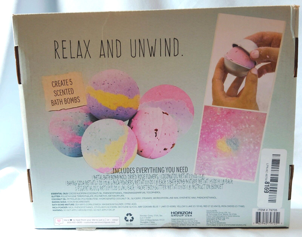 STMT DIY Bath Bombs Kit Makes 5 Scented Bombs Horizon Group Spa Gift New