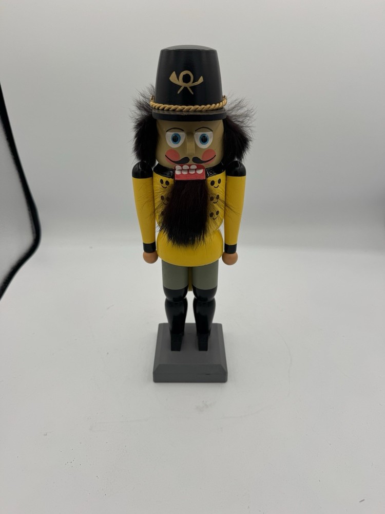 Ctg Original German Demcratic Republic Nutcracker 9.5 Tall