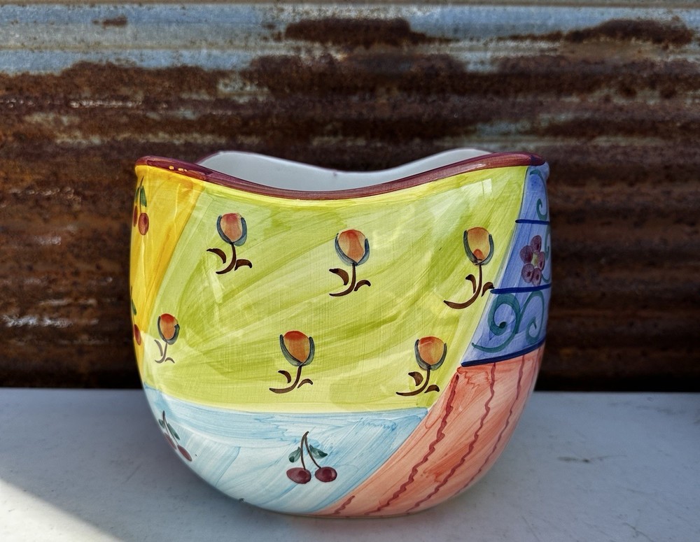 Favanol - Hand Painted Planter, Bees, Berries & Flowers