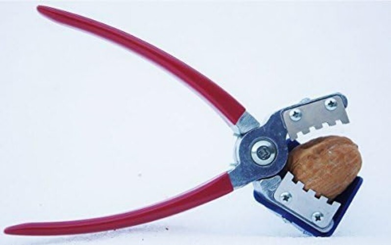 Nut Sheller Tempered Steel Easy Open Manual Nut Cracker Kitchen Tool