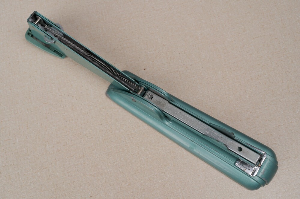 Mid Century Deco Swingline Swingline Model #4 Desktop Speed Stapler