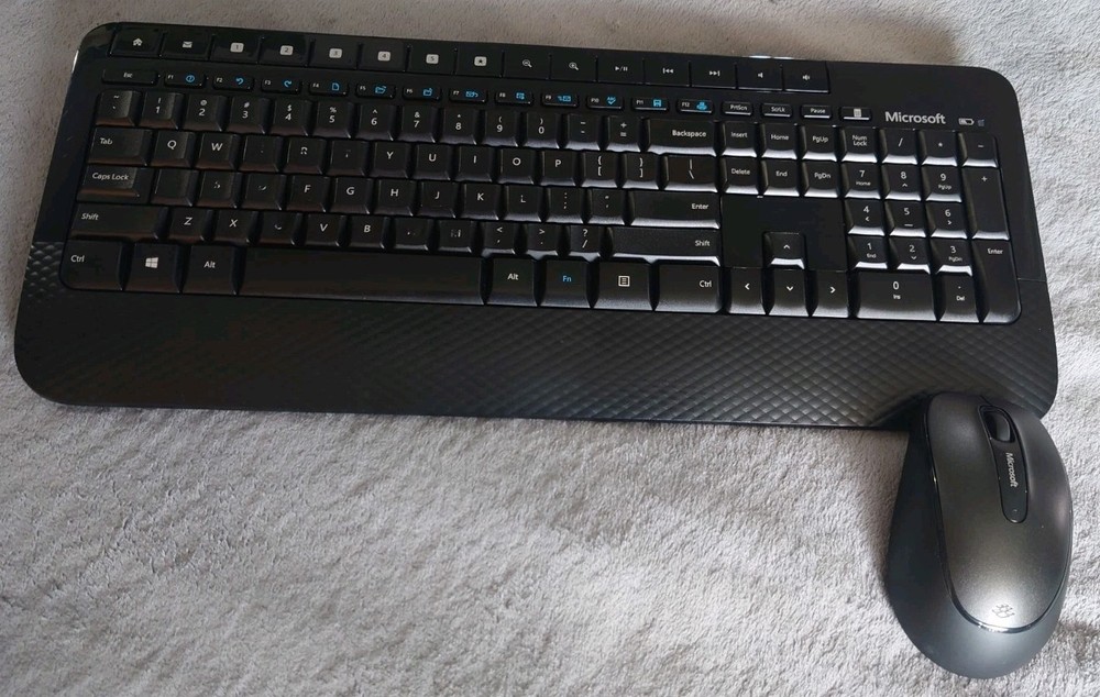 Microsoft Wireless Desktop 2000 Keyboard Mouse USB Dongle Combo Tested Works