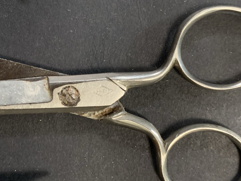 Antique Pair Sewing Scissors Lot Pinking Shears Button Hole Primitive Folding