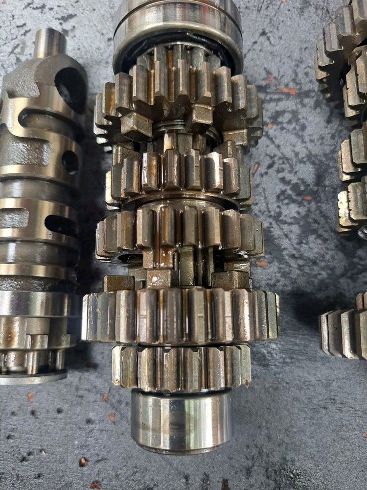 Kawasaki er500 gearbox