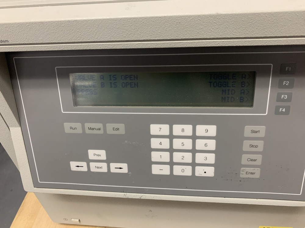 Applied Biosystems ABI 140C (140C-00) HPLC Microgradient Pump System