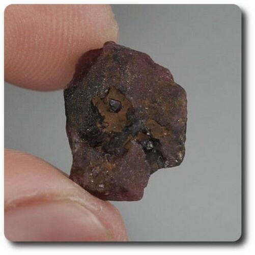 6.56 Carats RUBY CRYSTAL Burma