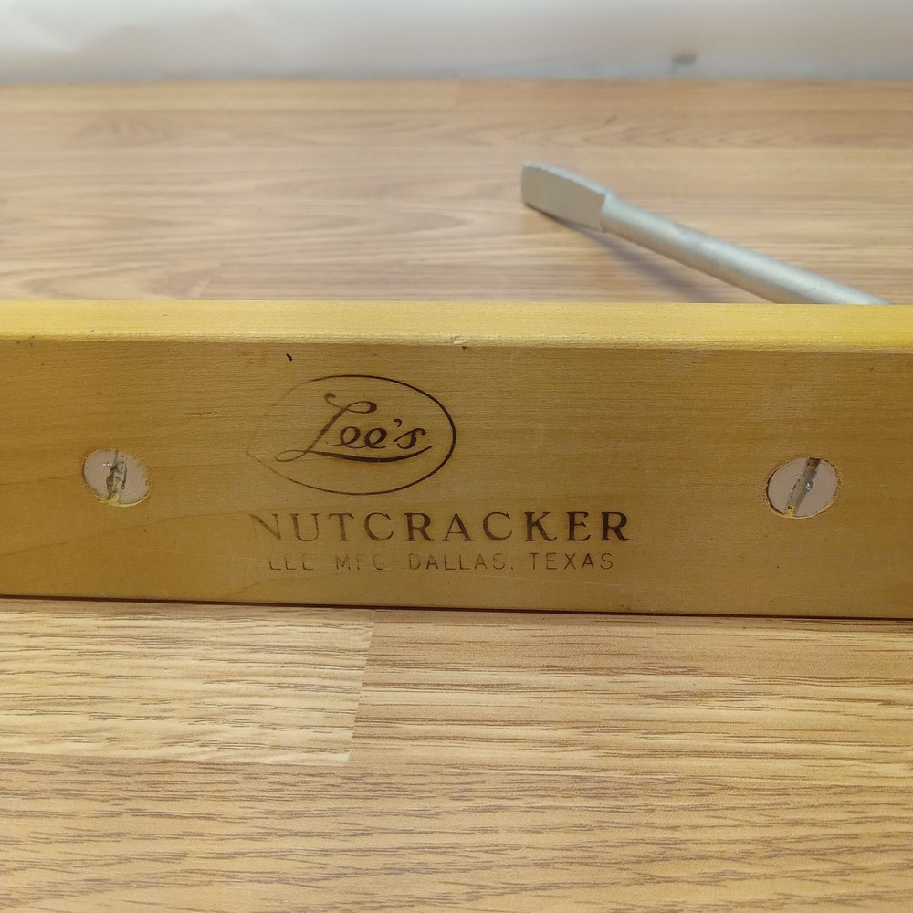 Vintage Lee ASTRO Nut Cracker With Picks