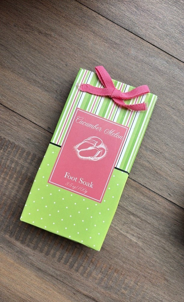 Foot Spa Kit In Pink Bag