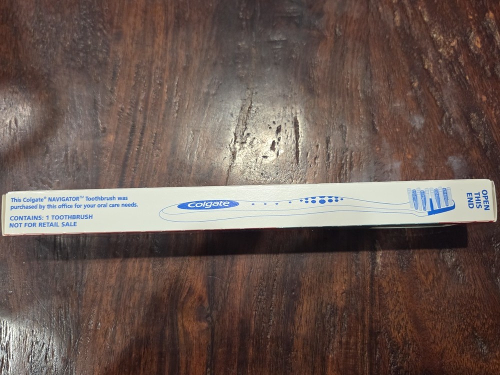 Vtg NOS Colgate Navigator Soft Compact Comfortable Clean Toothbrush 2003 ~READ~