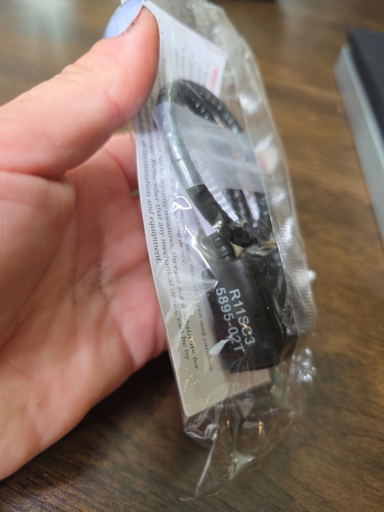 Ruger R11SC3 Firearm Cable Lock With 2 Keys Black 30mm