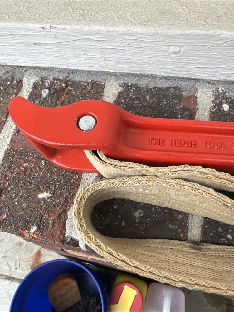 Rigid No. 2 Strap Wrench 29 Inch Strap Nice