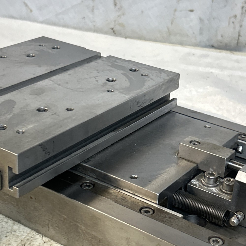 Cnc Precision Linear Slide Table. Precision Positioning Table Linear Slide