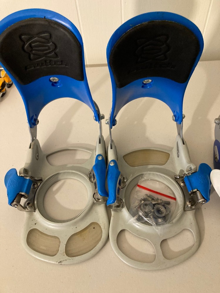 2 pairs Switch Step-In X-Type Snowboard Bindings Size Italy No size found