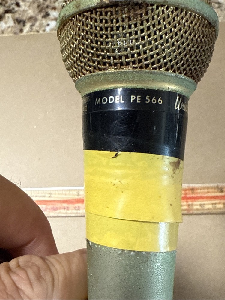 UNISPHERE 1 MODEL 566, dynamic vocal microphone 1970