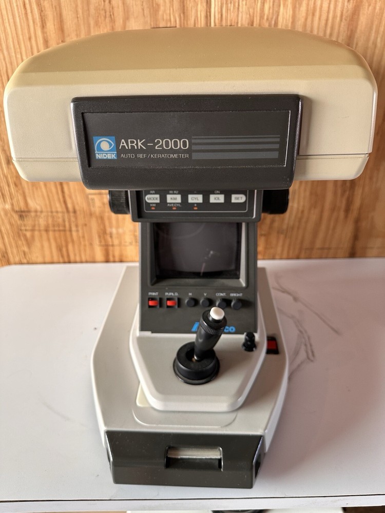Nidex MarcoARK-2000 Auto Refractor/Keratometer