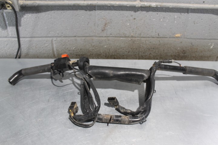 2004 SKIDOO REV 800 SUMMIT HIGHMARK HANDLEBARS HANDLE BARS THROTTLE SWITCH #8407